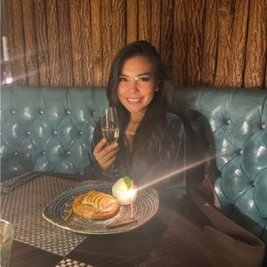 Meet your Posher, Marcela